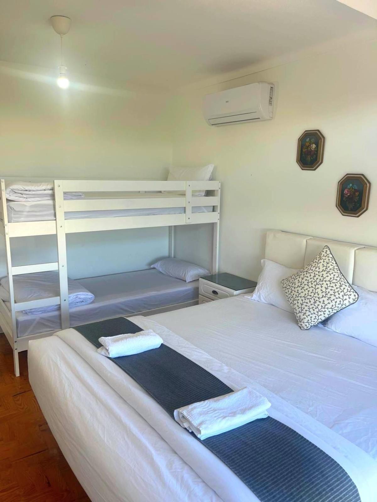 Peers Guest House Cascais Esterno foto