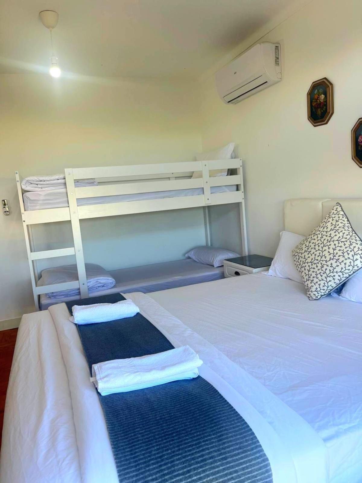 Peers Guest House Cascais Esterno foto
